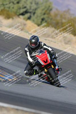 media/Dec-18-2022-SoCal Trackdays (Sun) [[8099a50955]]/Turn 10 (140pm)/